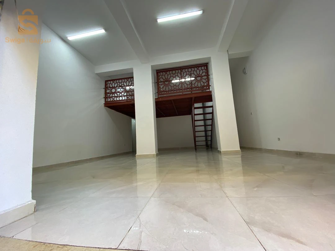 À vendre Magasins les chambres  31 ORAN