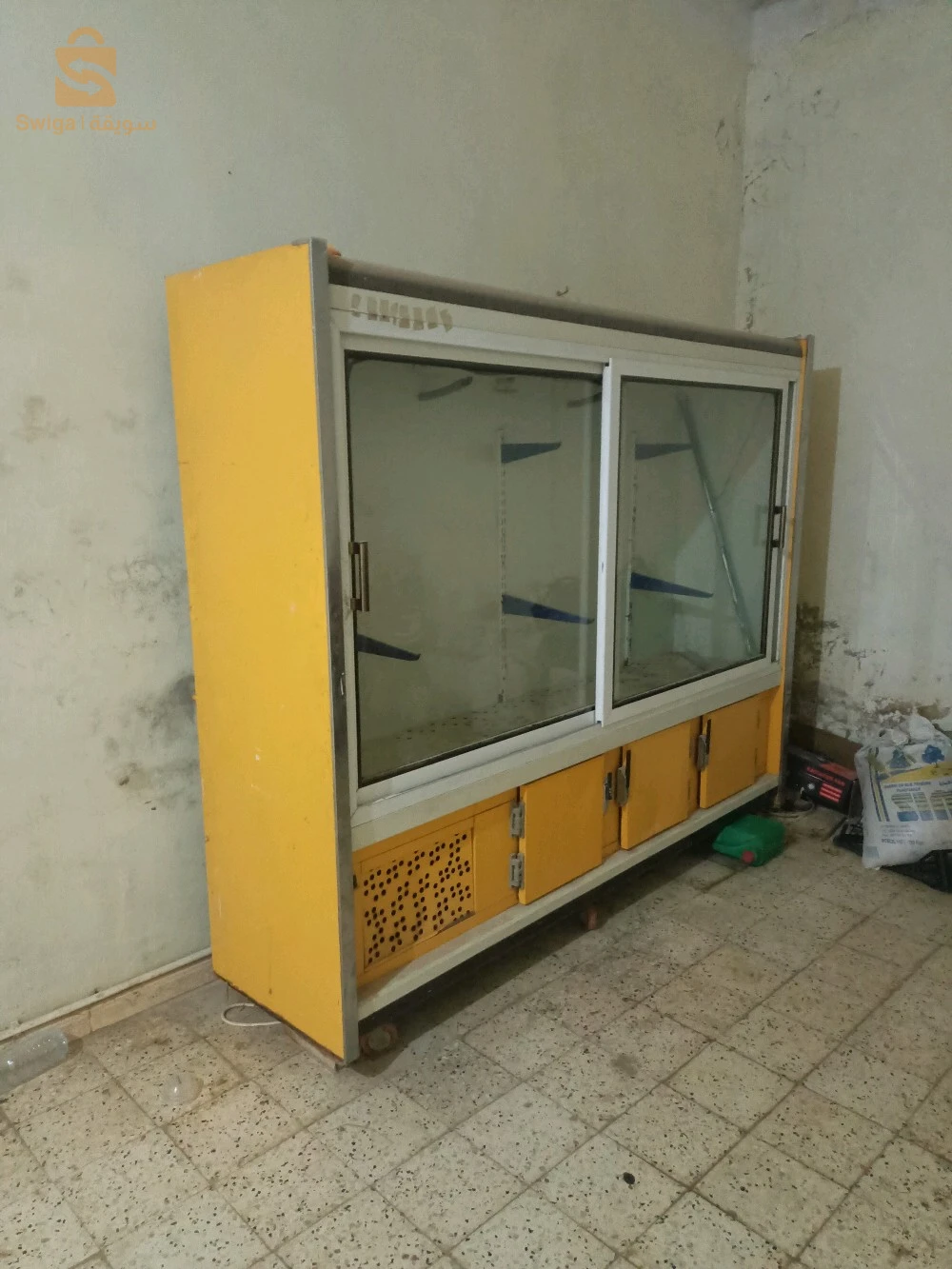 الثلاجات والمجمدات 