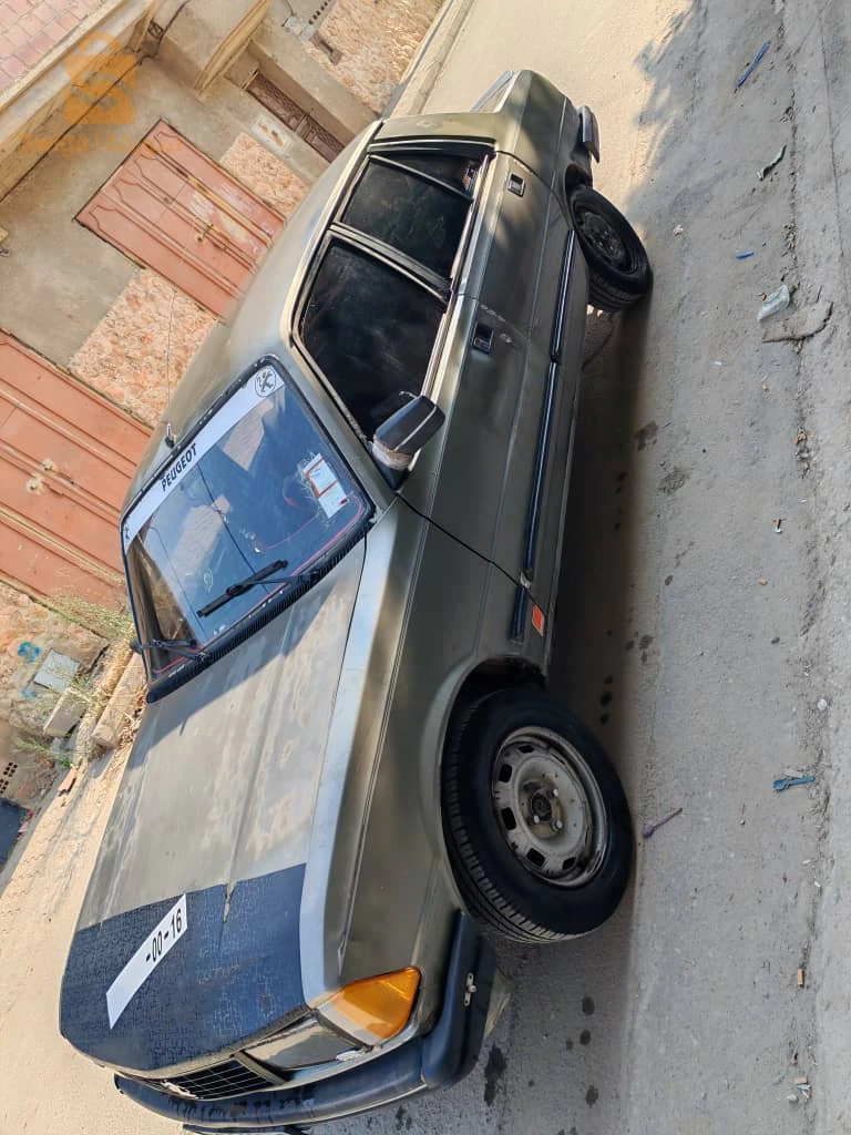 بيجو 305 1986 40 خنشلة