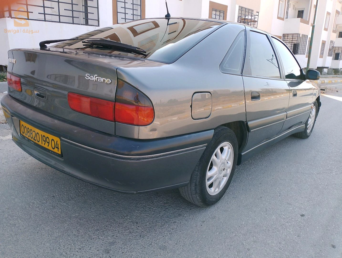 رينو Safrane 1999 4 ام البواقي