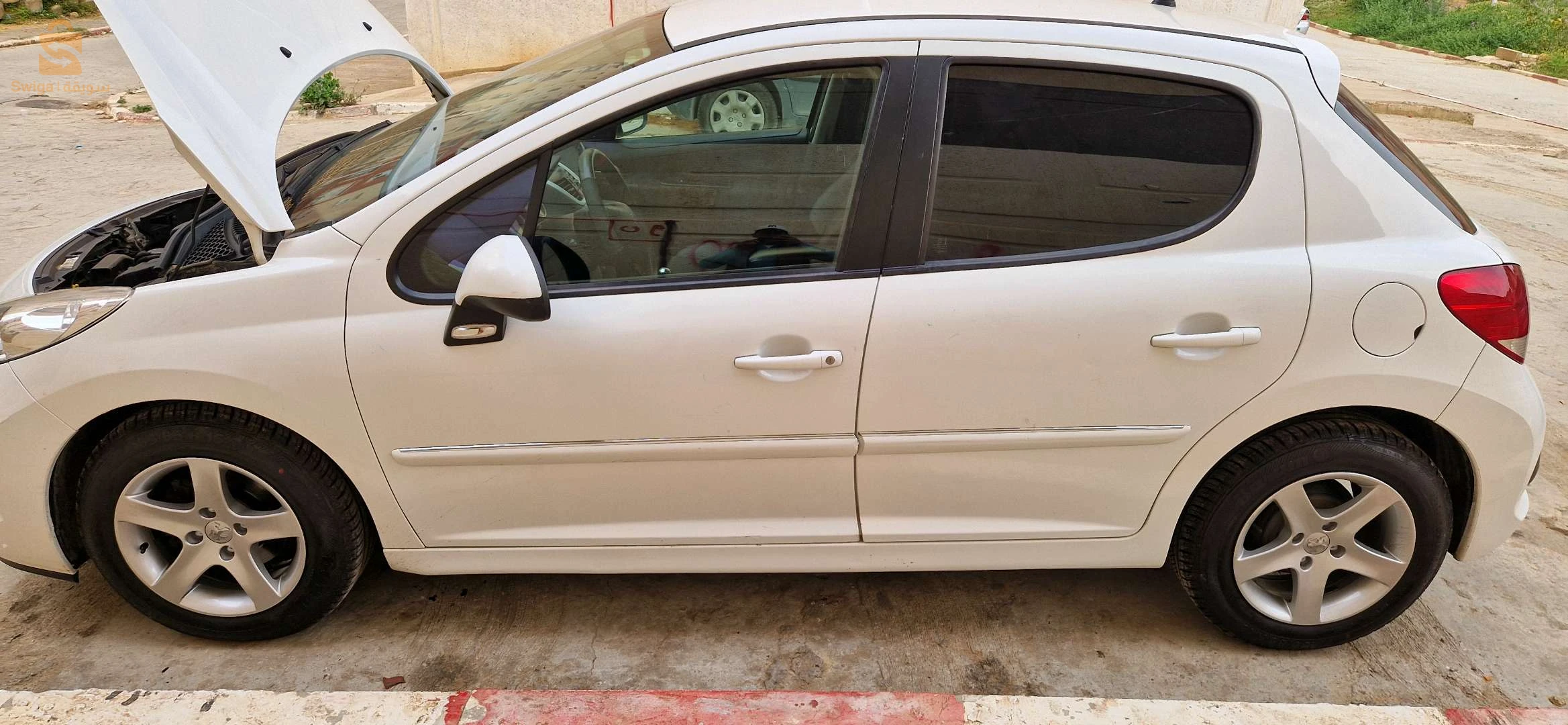 Peugeot 207 2013 16 ALGER