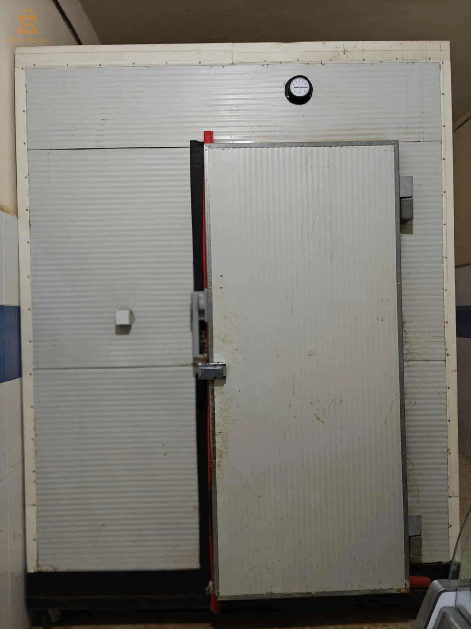 الثلاجات والمجمدات 