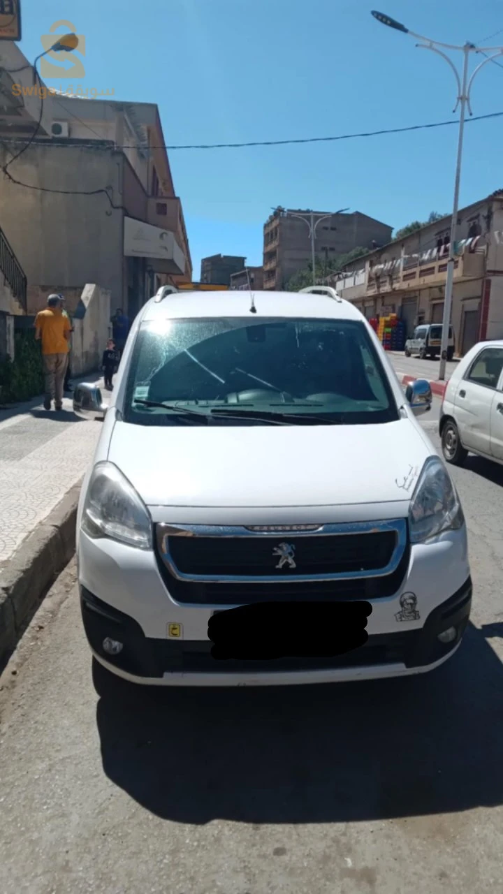 Peugeot Partner 2015 6 BEJAIA