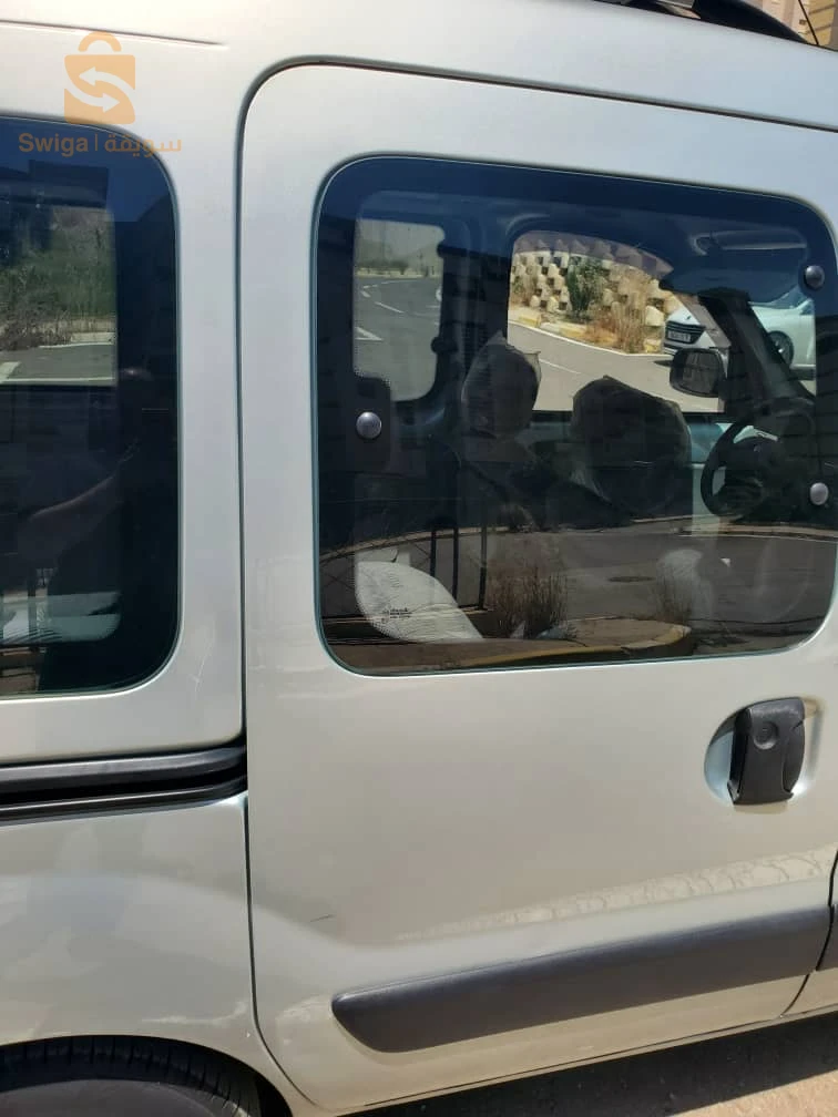 رينو Kangoo 2006 29 معسكر