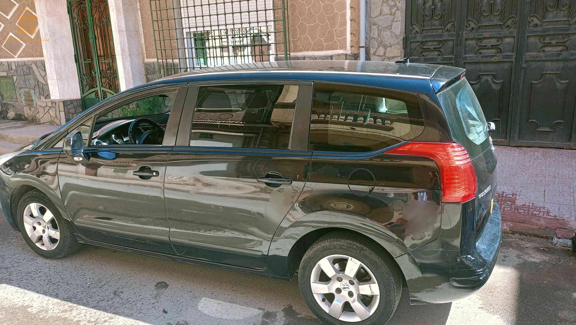 Peugeot 5008 2014 31 ORAN