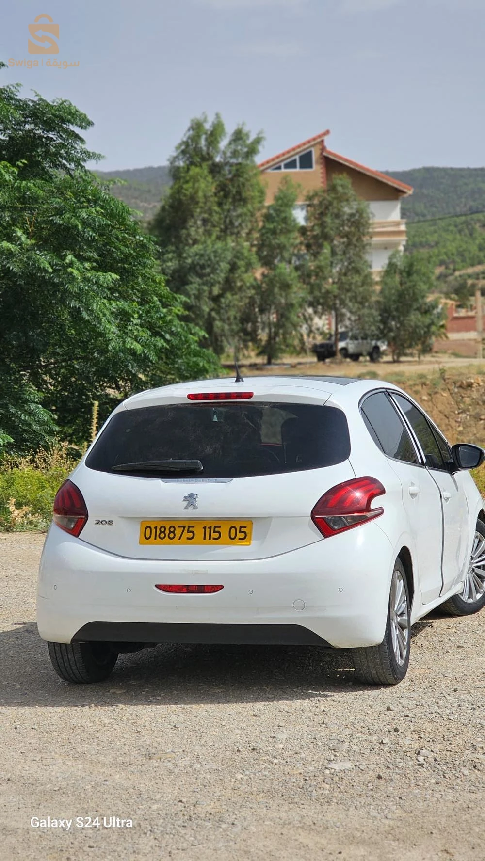 Peugeot 208 2015 5 BATNA