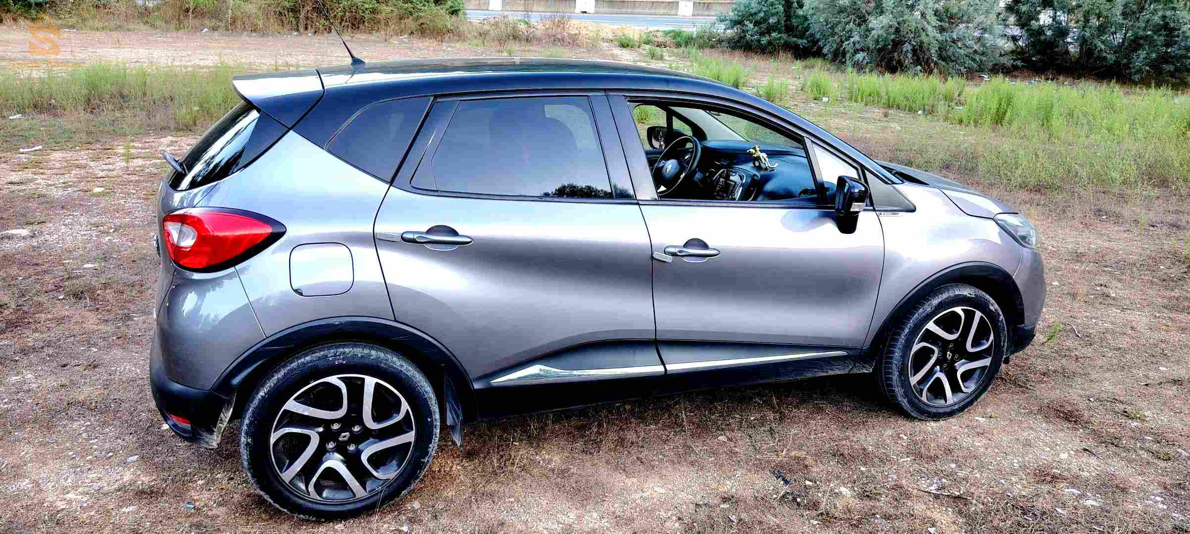رينو Captur 2015 18 جيجل