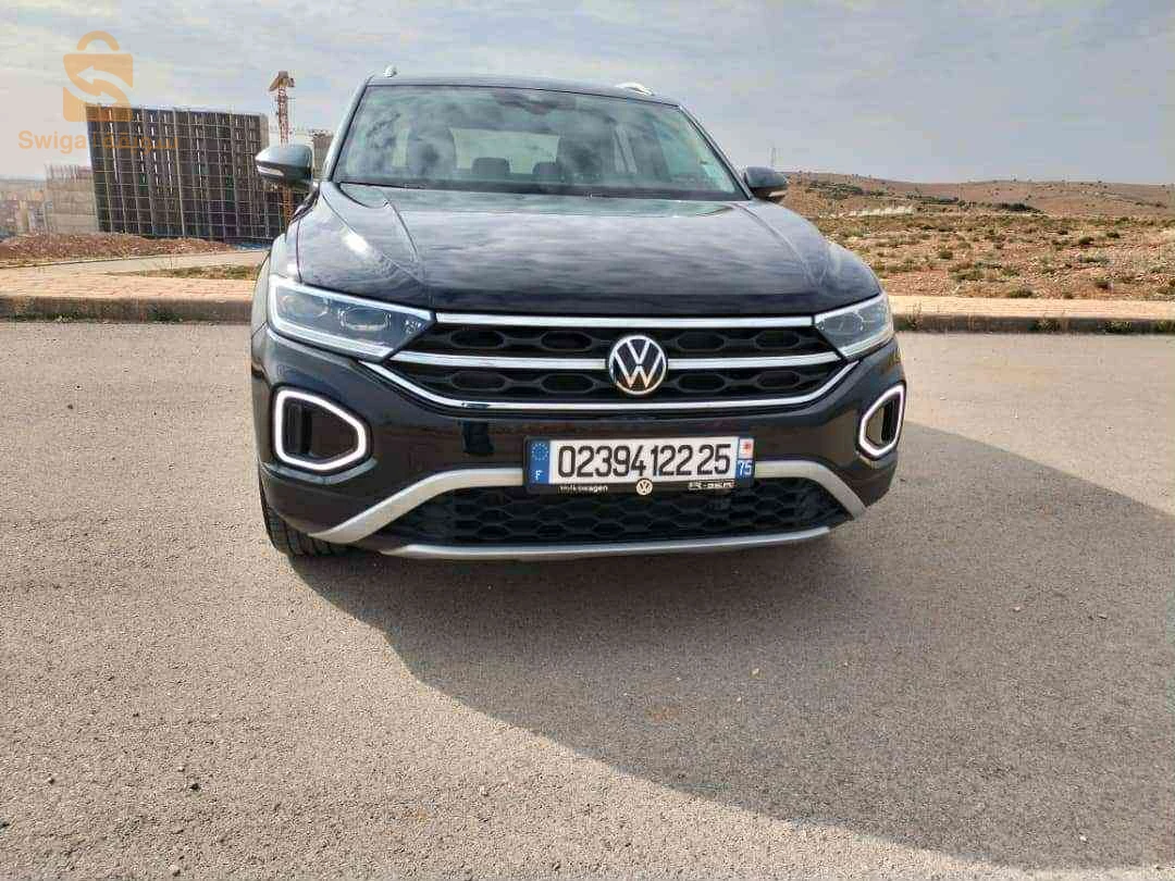 فولكس واجن T_ROC 2022 25 قسنطينة