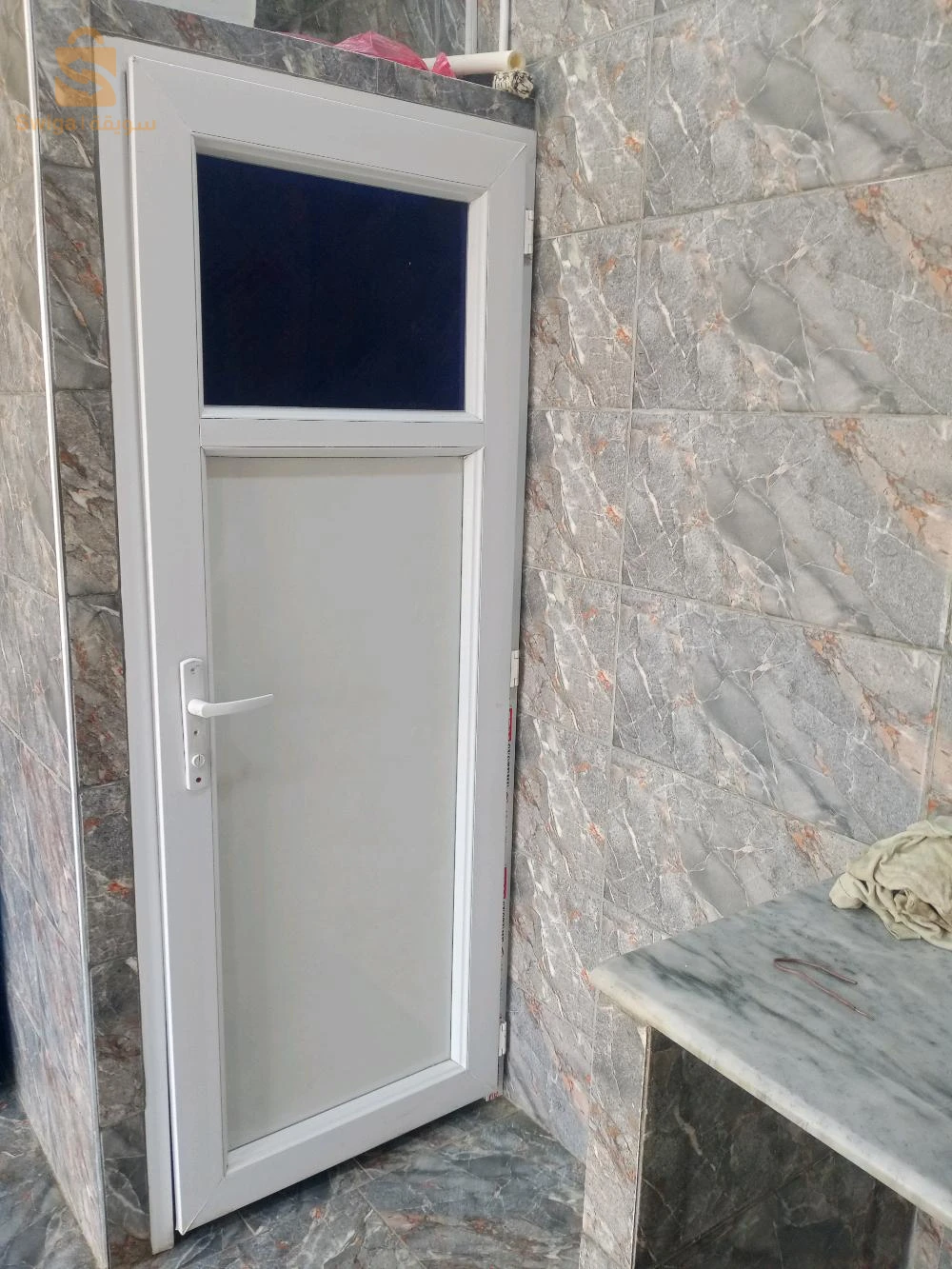 للبيع محلات تجارية عدد الغرف 16 الجزائر