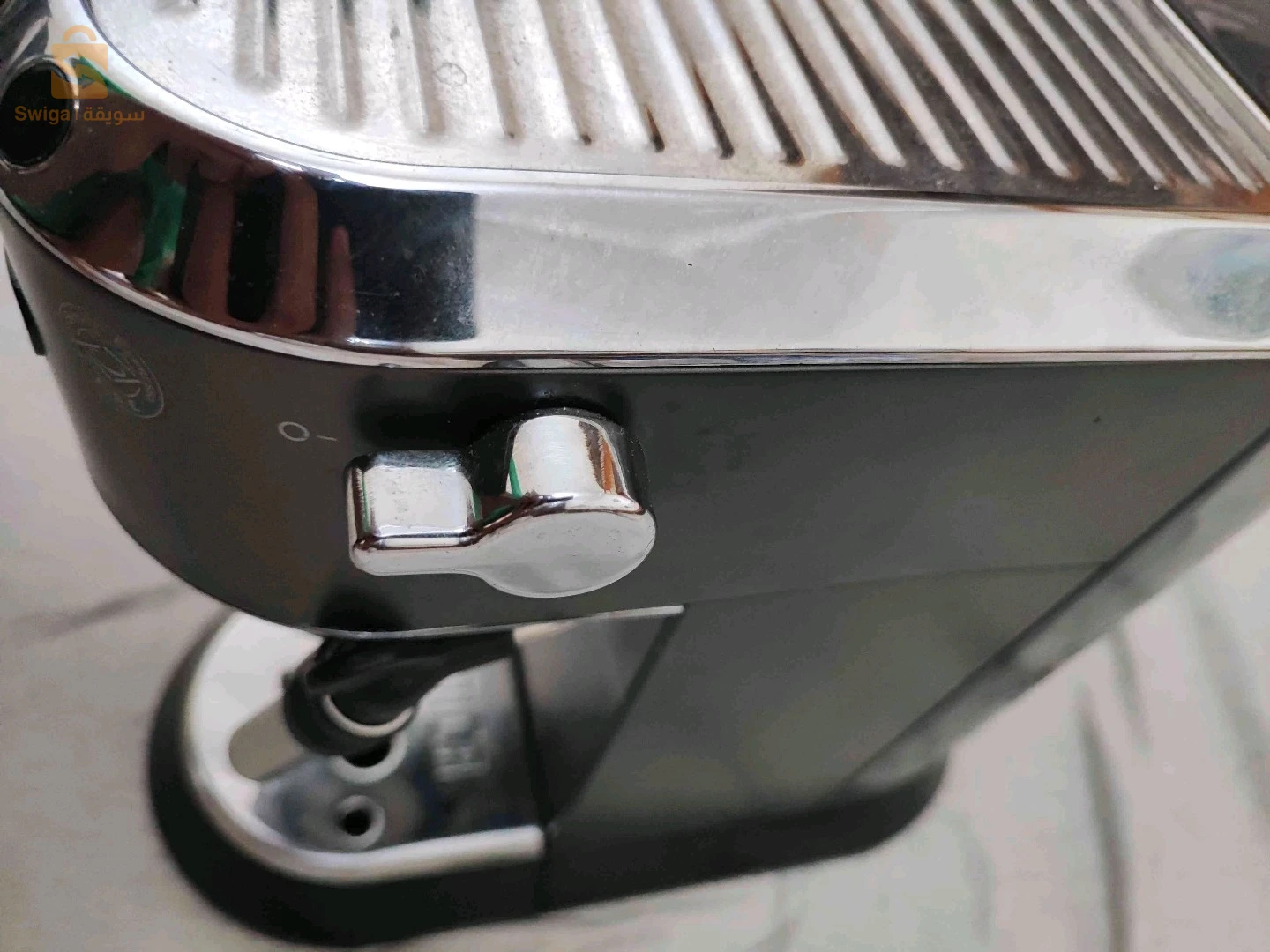 Stoves, ovens and microwaves