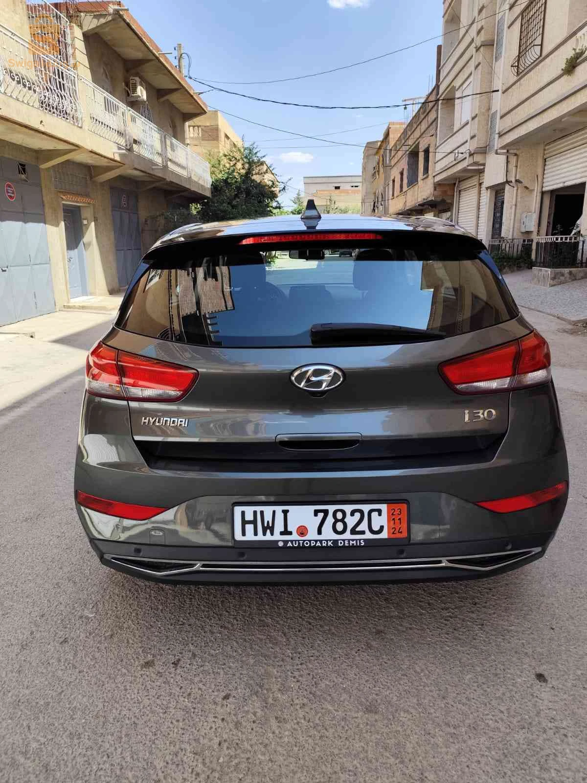 هونداي i30 2022 14 تيارت