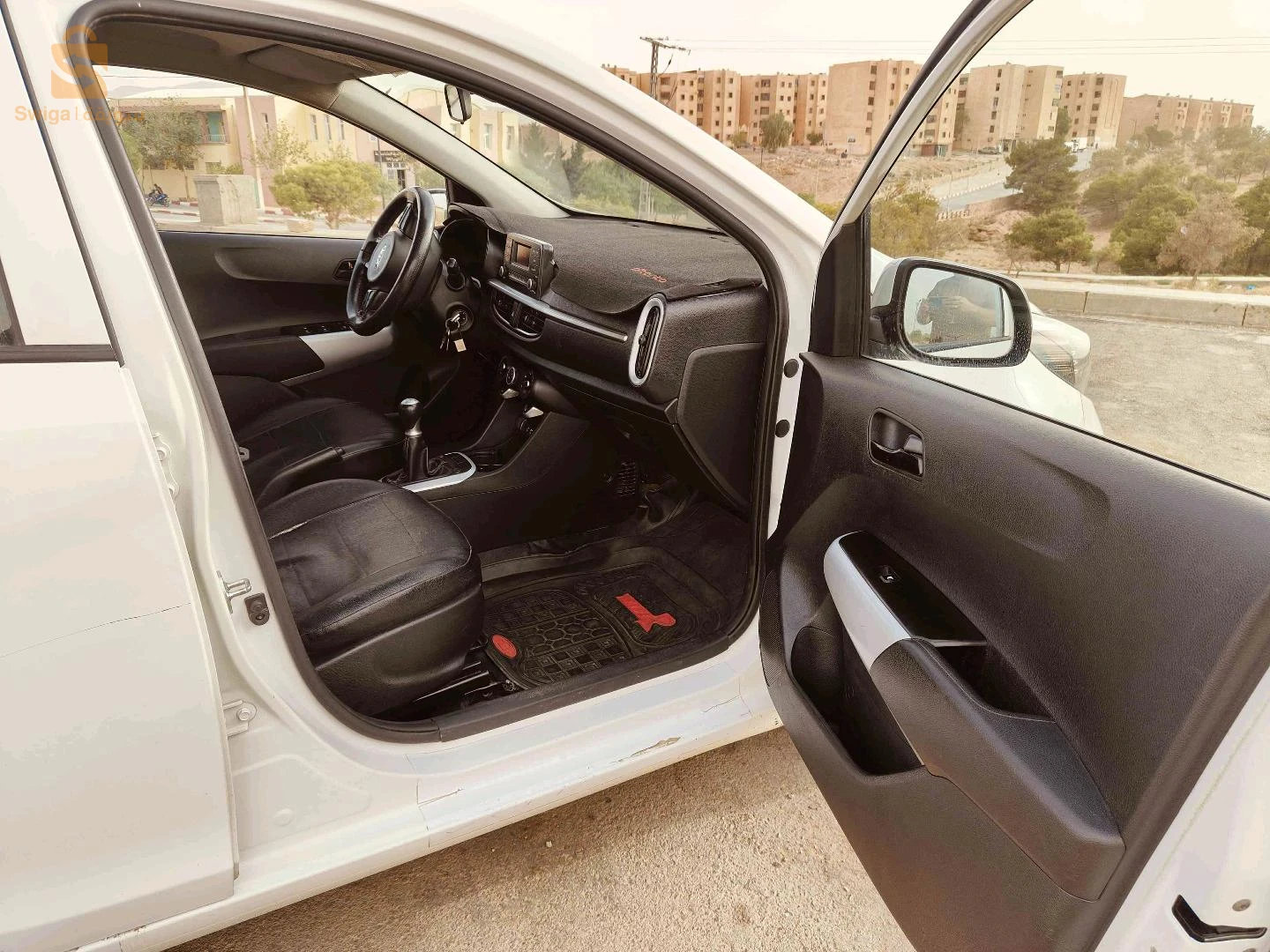كيا Picanto 2019 32 البيض