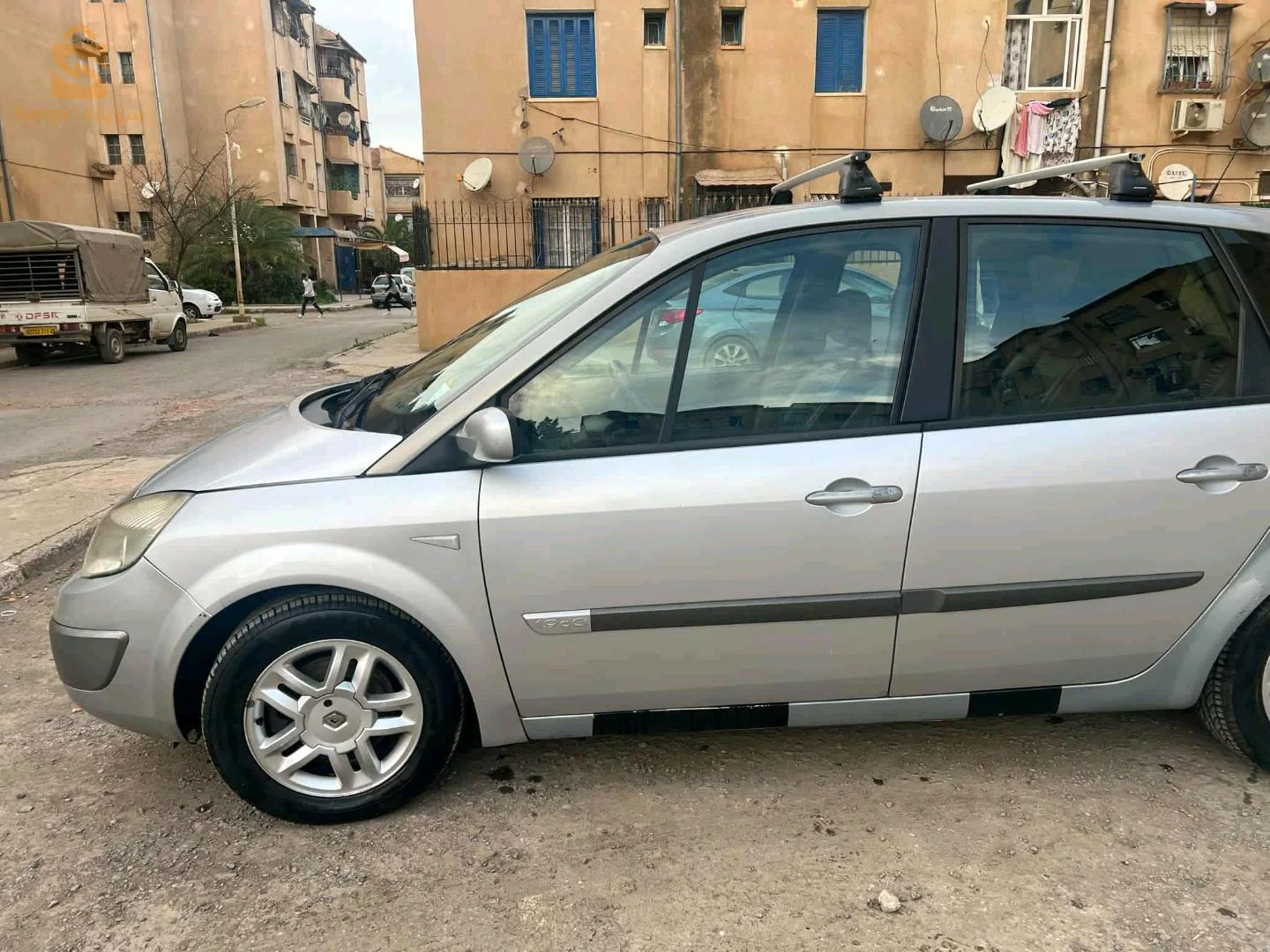 رينو Scenic 2003 42 تيبازة