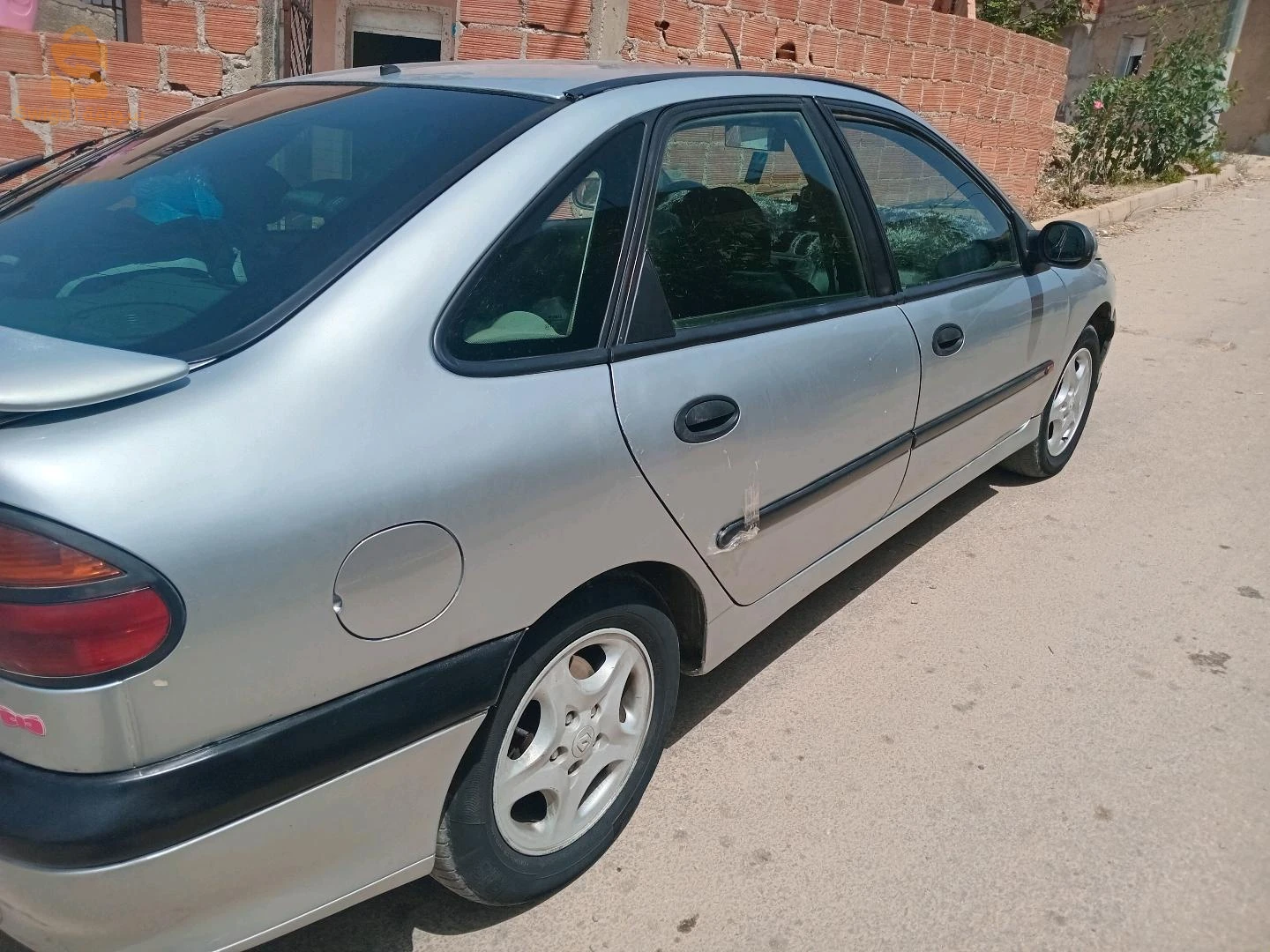 رينو Laguna 2000 13 تلمسان