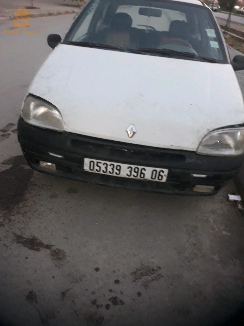 Renault Clio 1 1996 6 BEJAIA