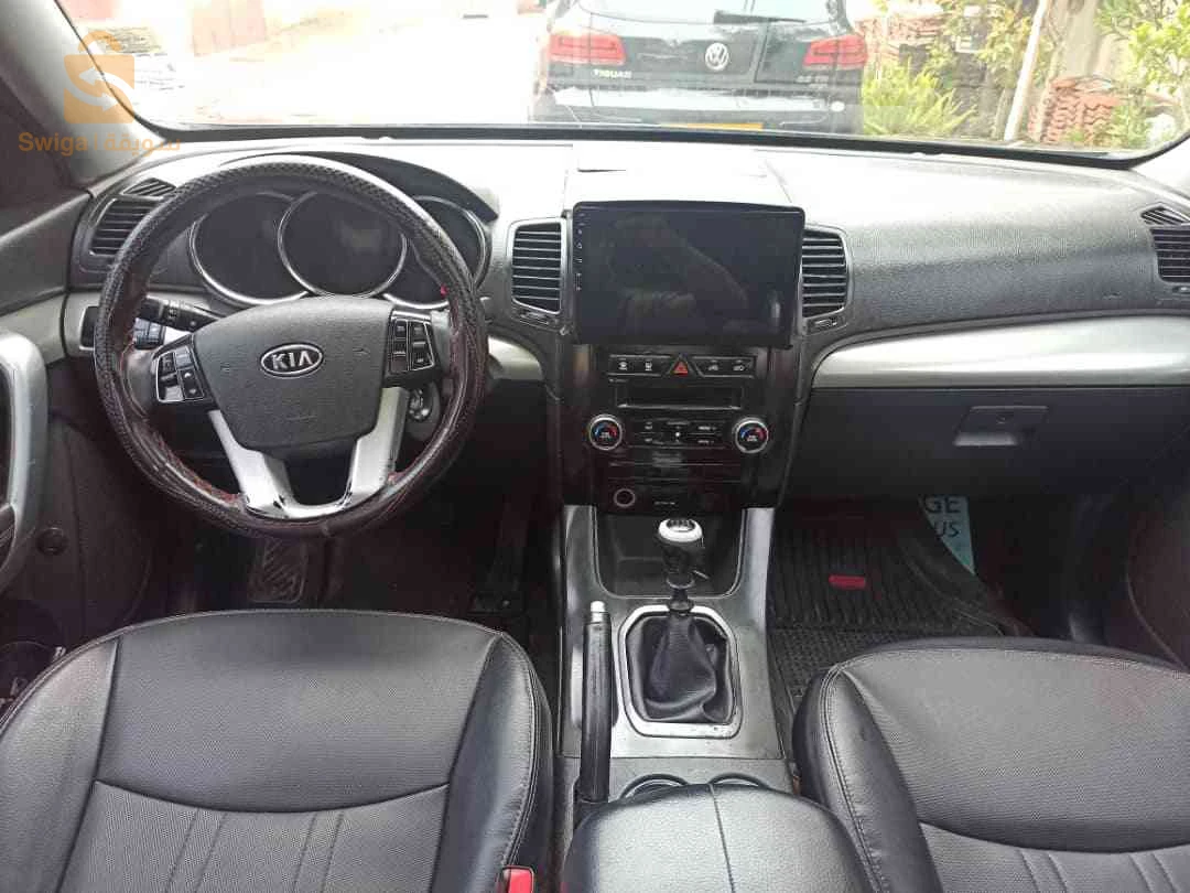 Kia Cerato 2011 4 OUM EL BOUAGHI