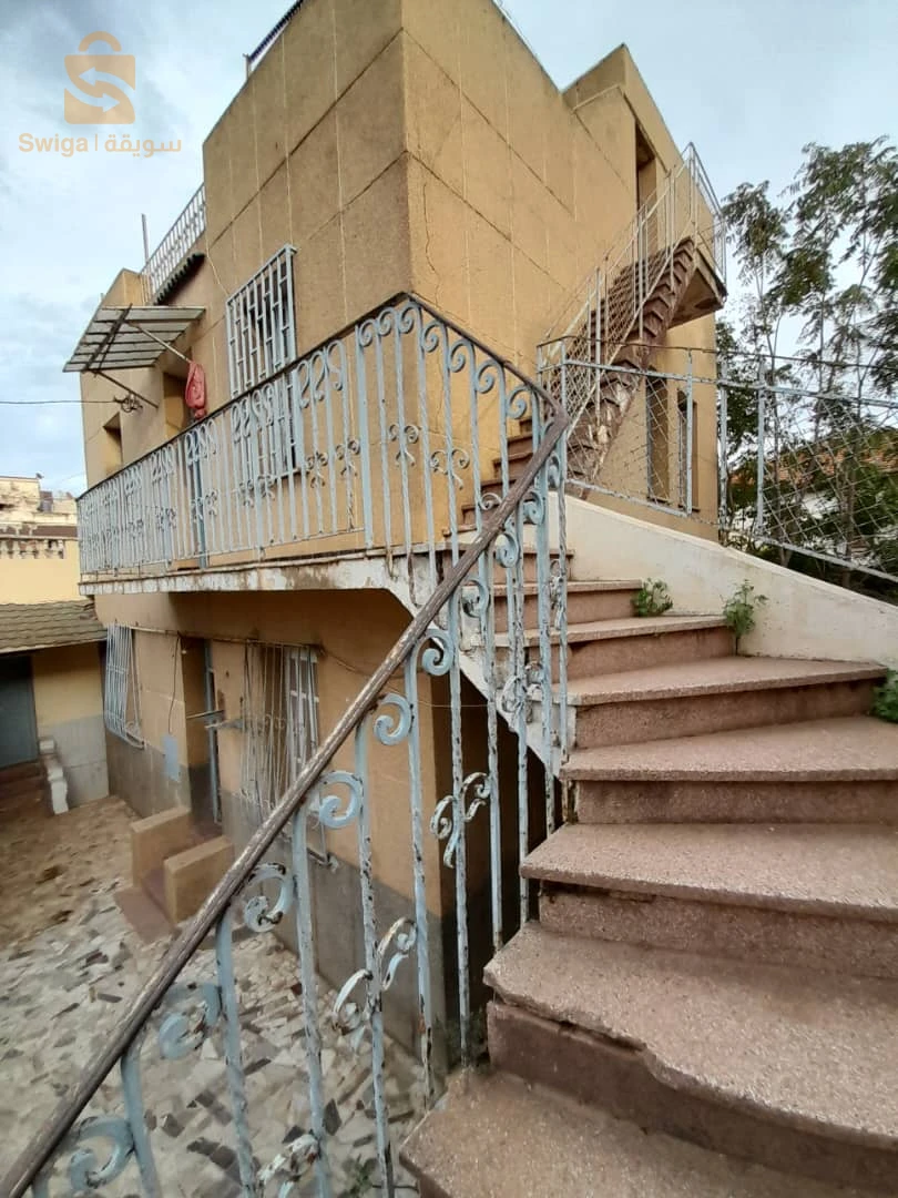 للبيع فلل سكنية عدد الغرف7 16 الجزائر