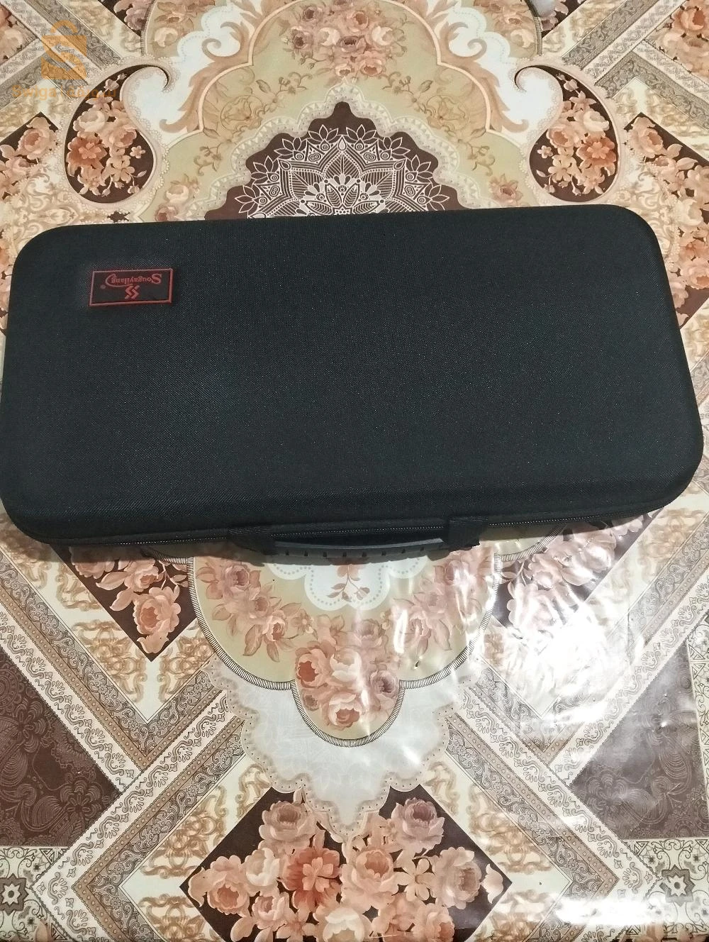 أخرى