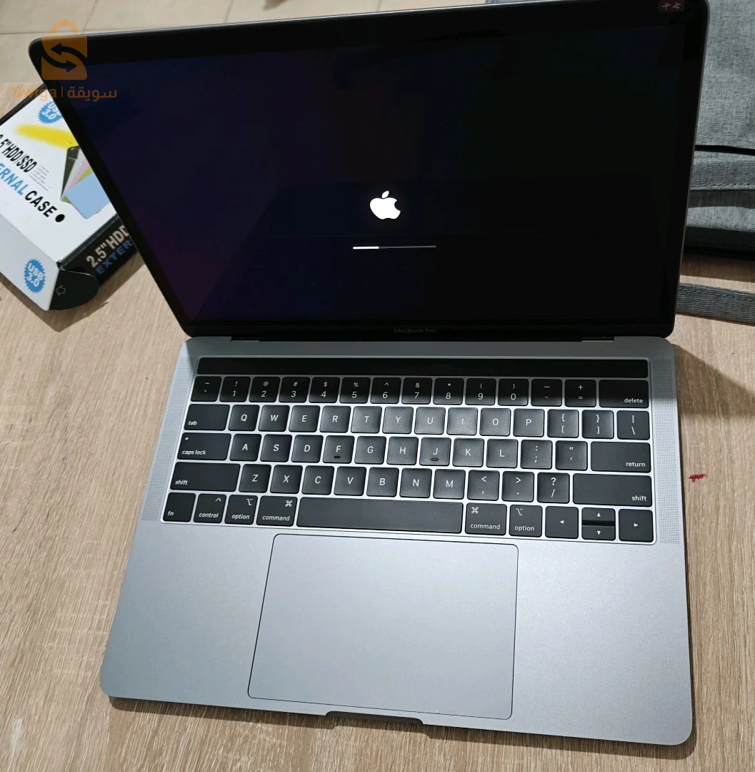 Apple MacBook Pro (2020) 13.5 i5-12eme