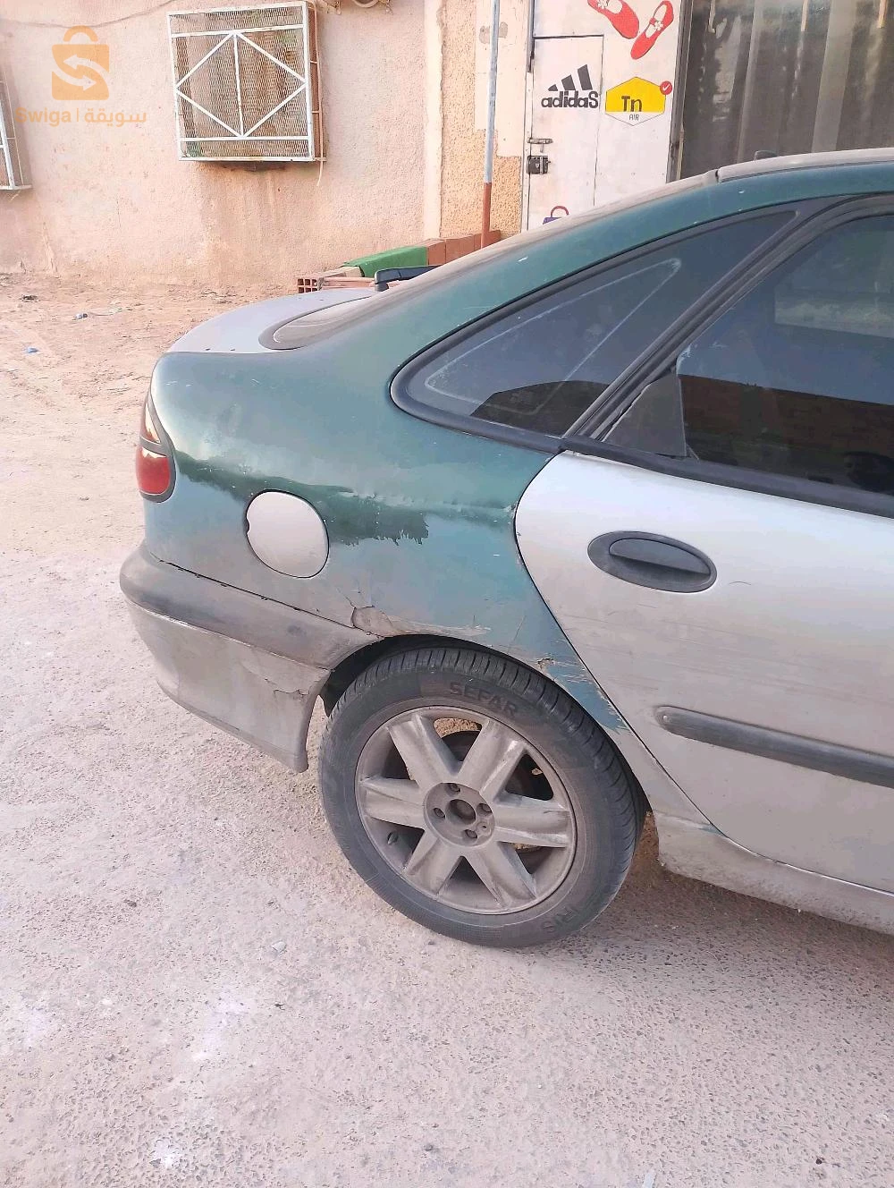 رينو Laguna 1994 57 المغير