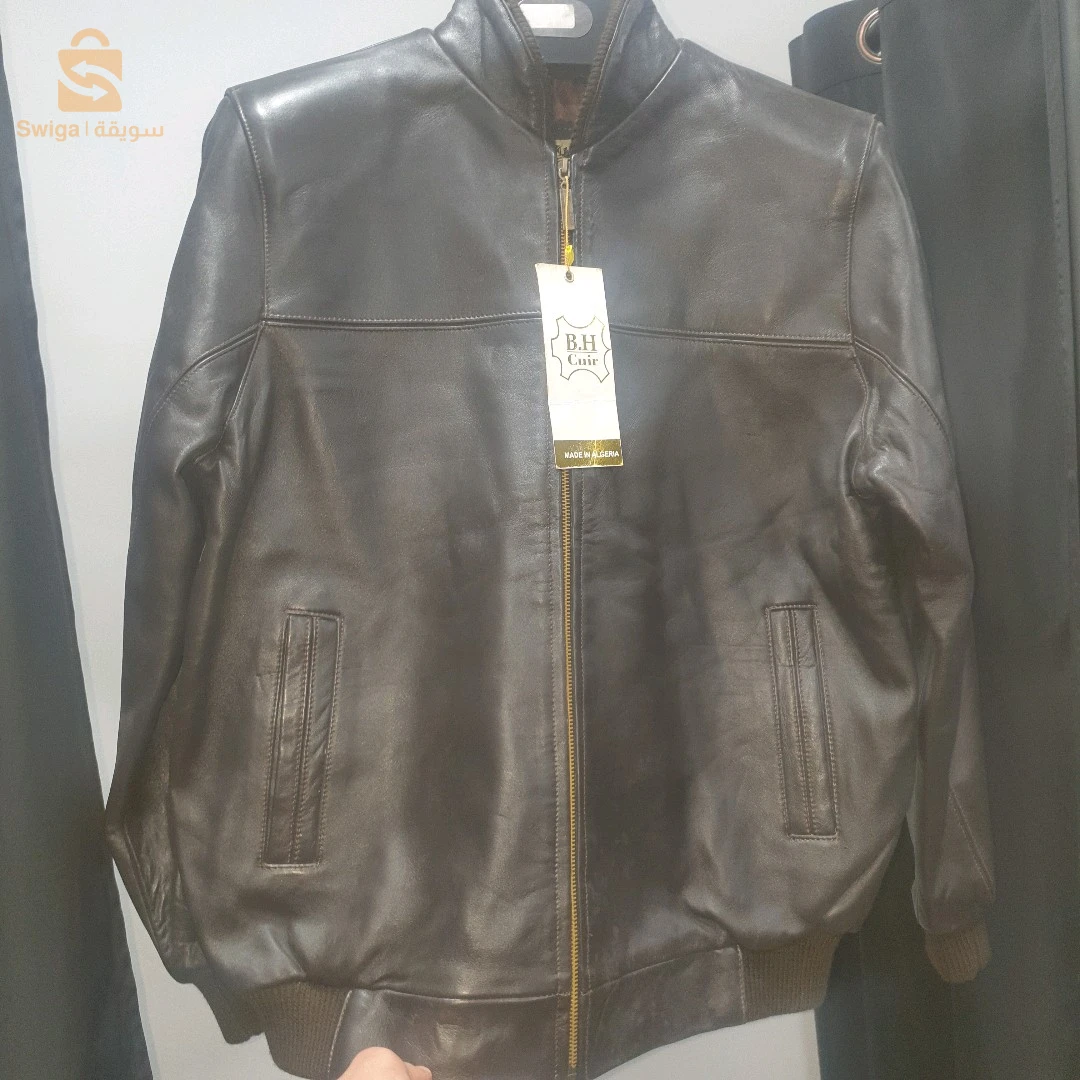 البدلات والمعاطف والسترات 