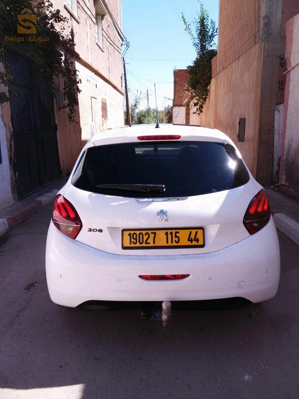 Peugeot 208 2015 44 AIN DEFLA