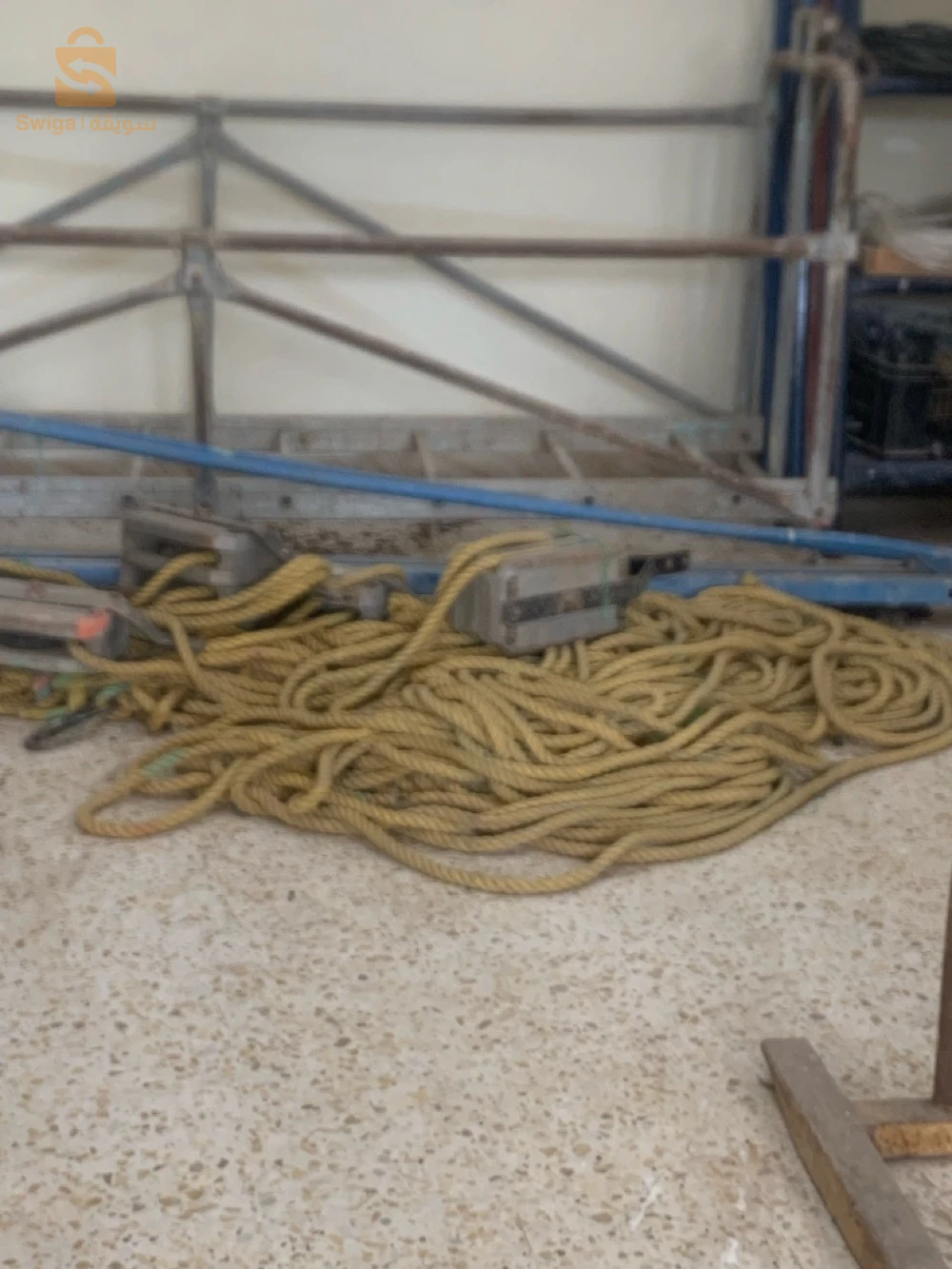 معدات البناء 