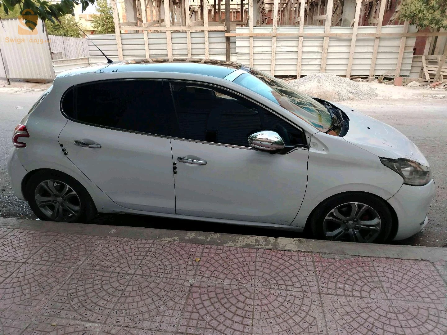 بيجو 208 2013 28 المسيلة