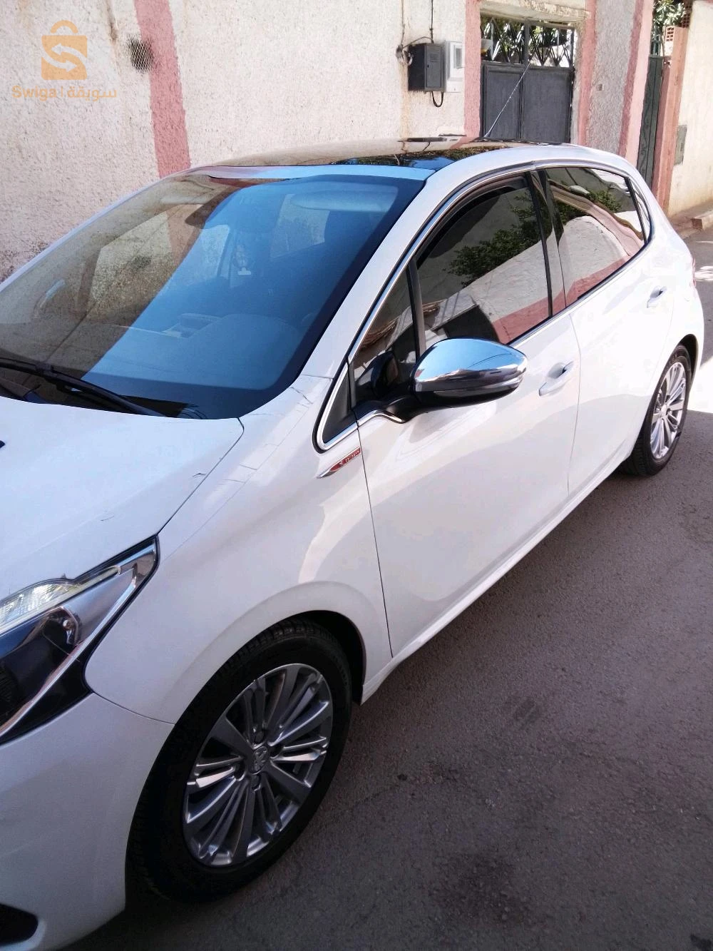 بيجو 208 2015 44 عين الدفلى