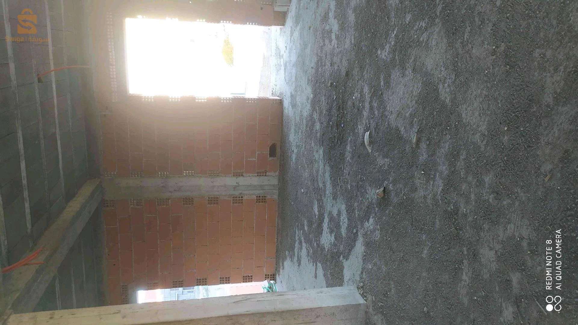 للبيع فلل سكنية عدد الغرف10 34 برج بوعريريج