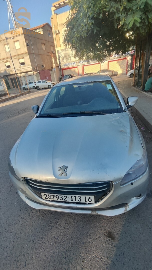 peugeot3012013