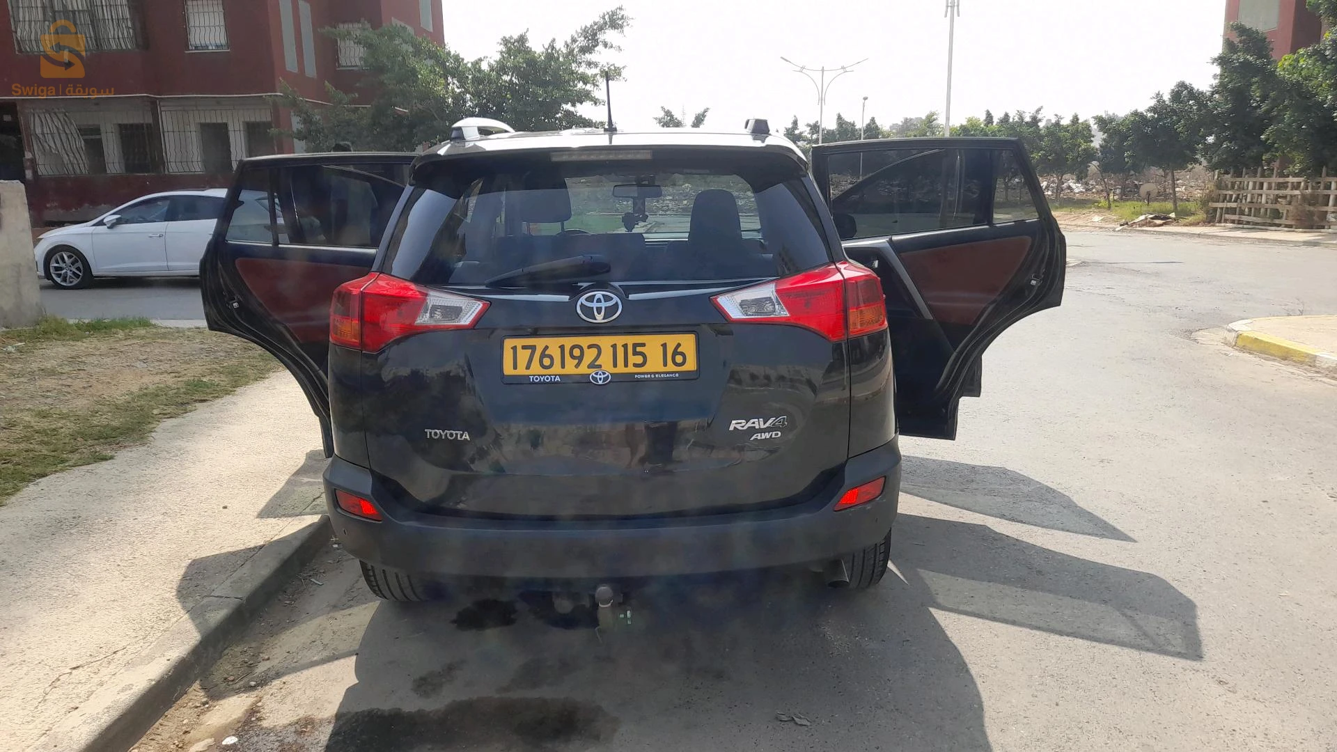 تويوتا RAV 4 2015 16 الجزائر