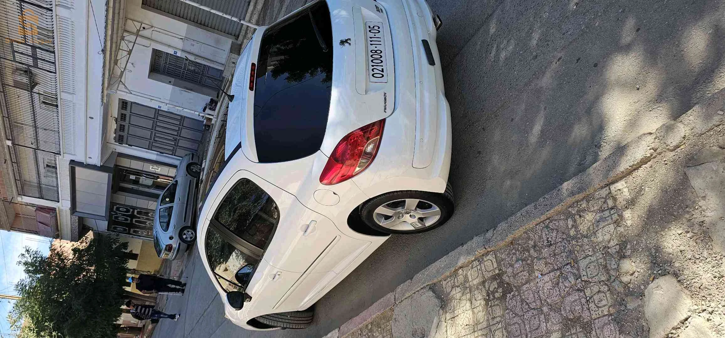 بيجو 207 2011 5 باتنة