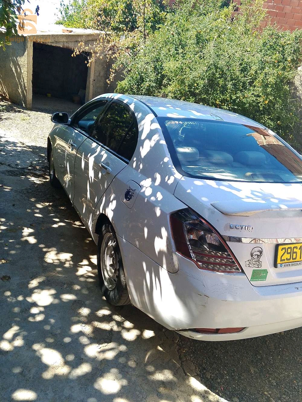 Geely 2012 10 BOUIRA