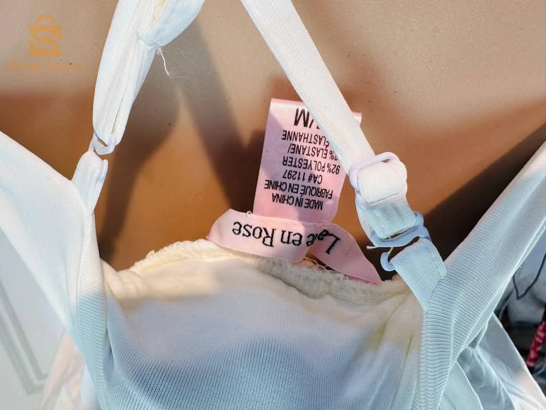 Vêtements de détente et vêtements de nuit 