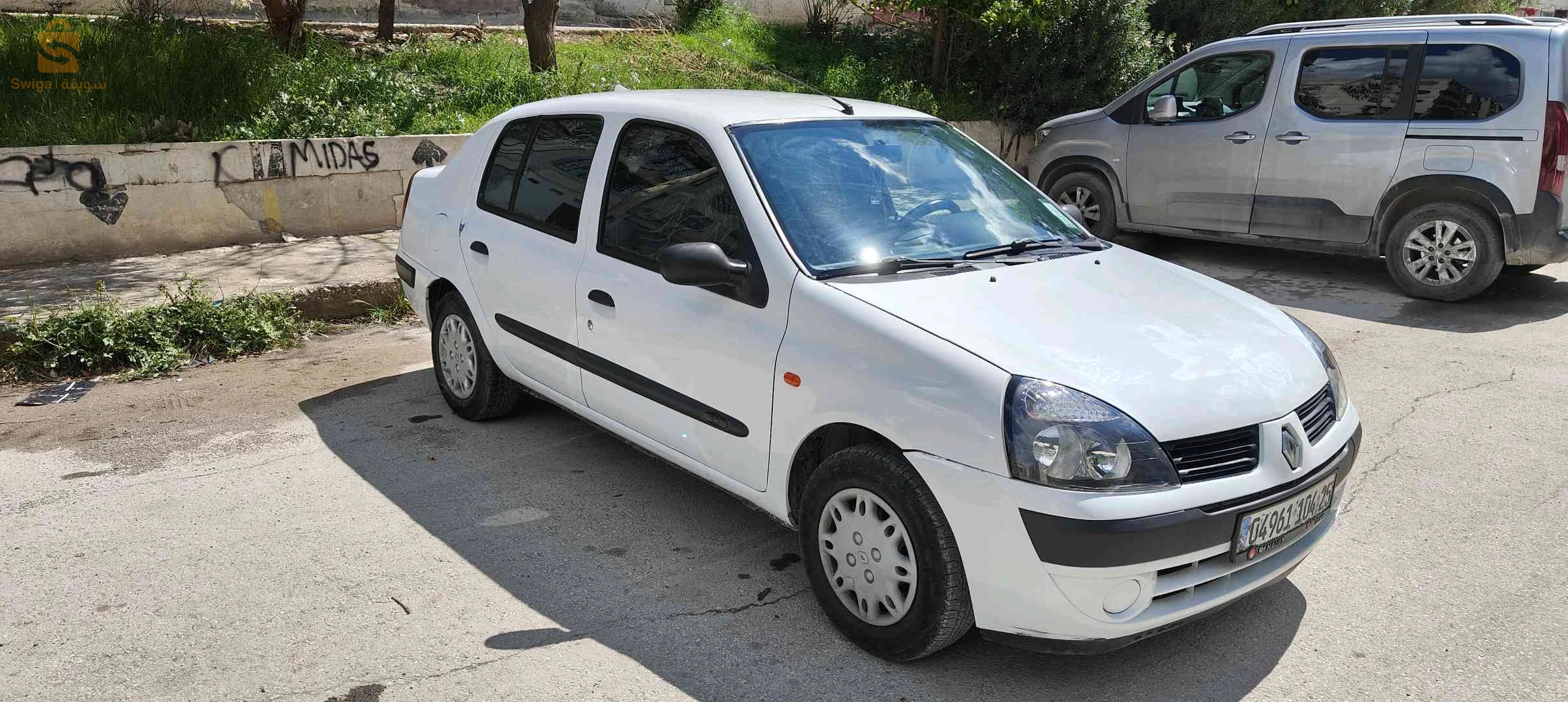 رينو 2004 25 قسنطينة