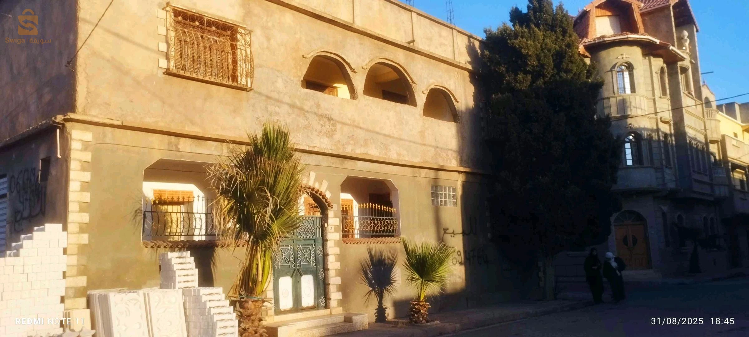 للبيع فلل سكنية عدد الغرف6 27 مستغانم