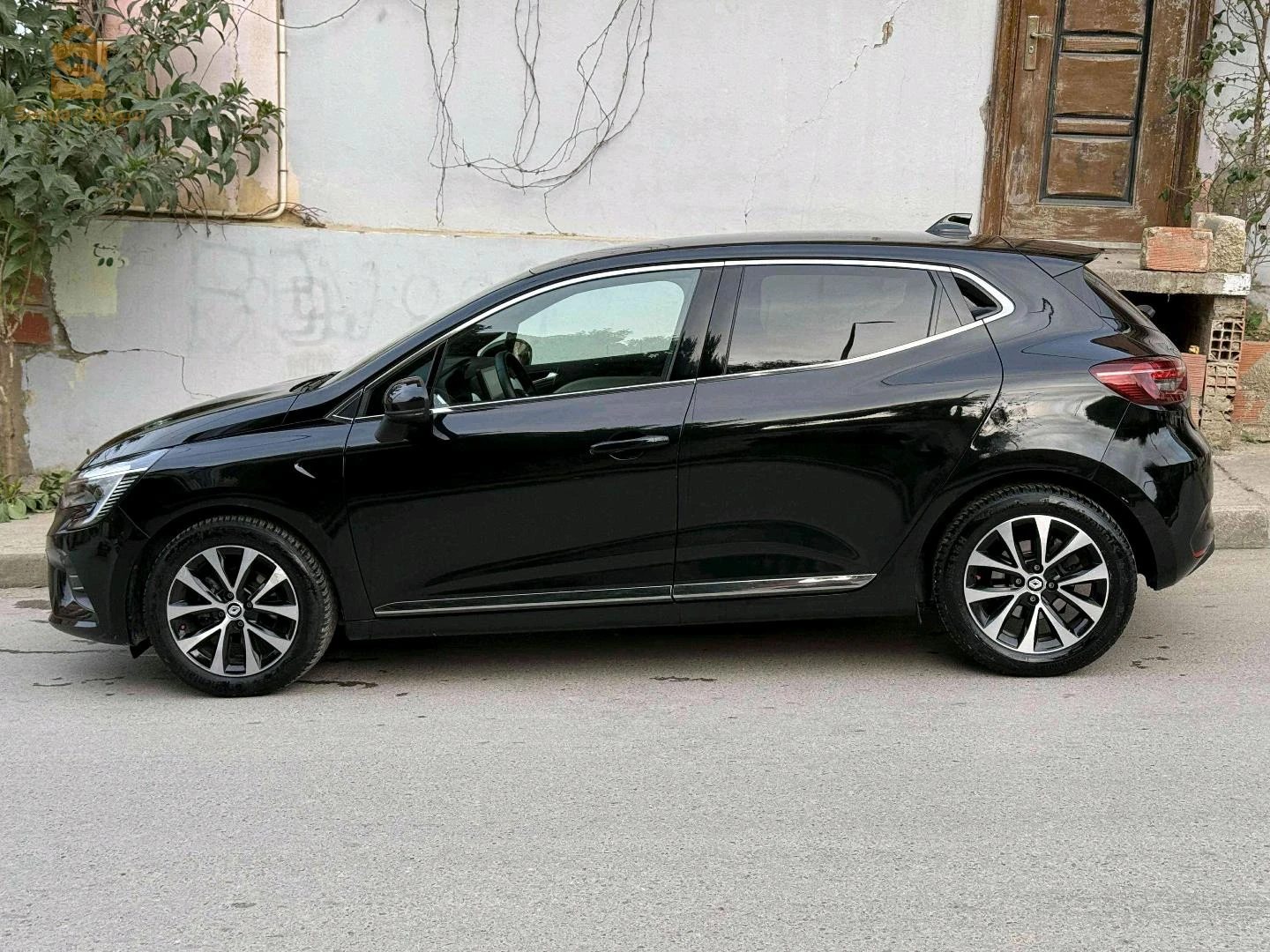 رينو Clio 5 2023 18 جيجل