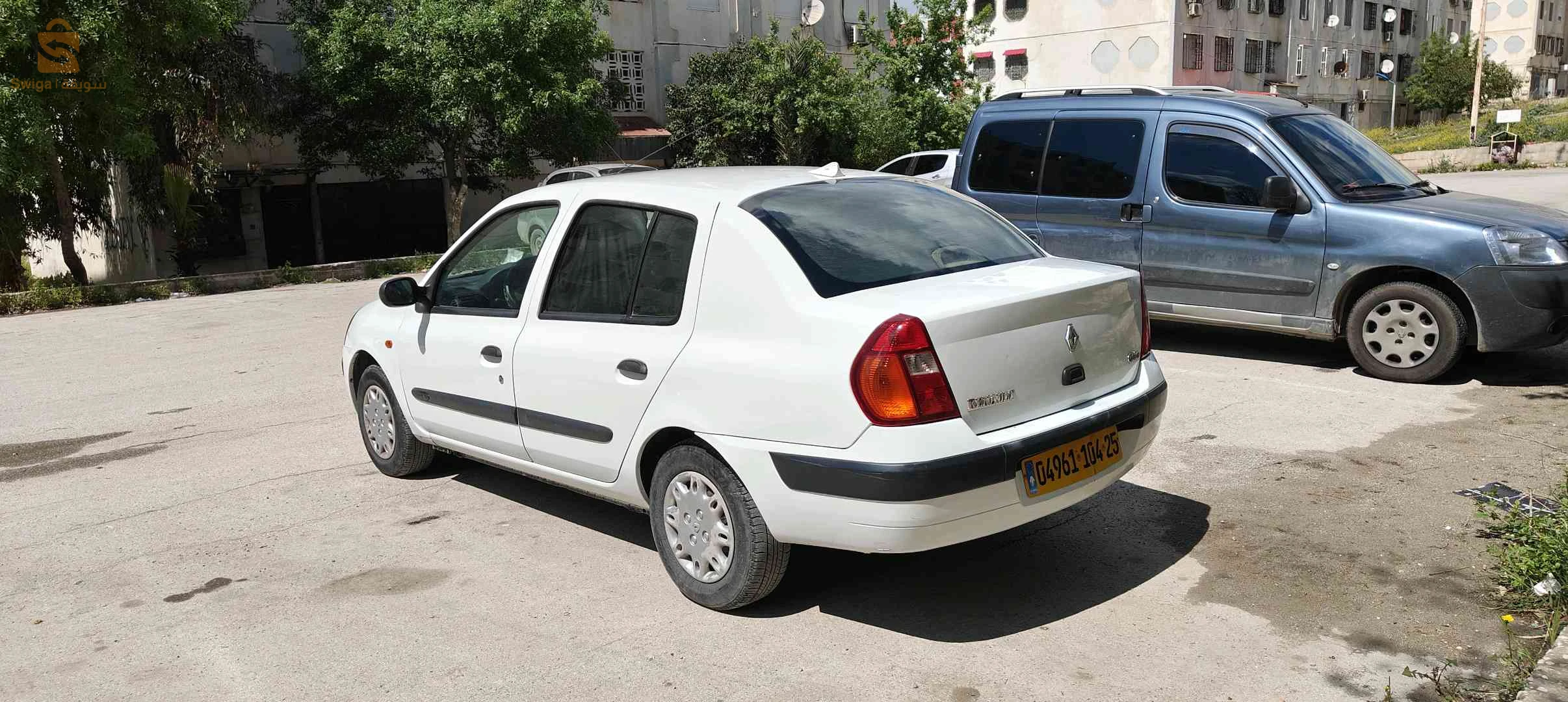 رينو 2004 25 قسنطينة