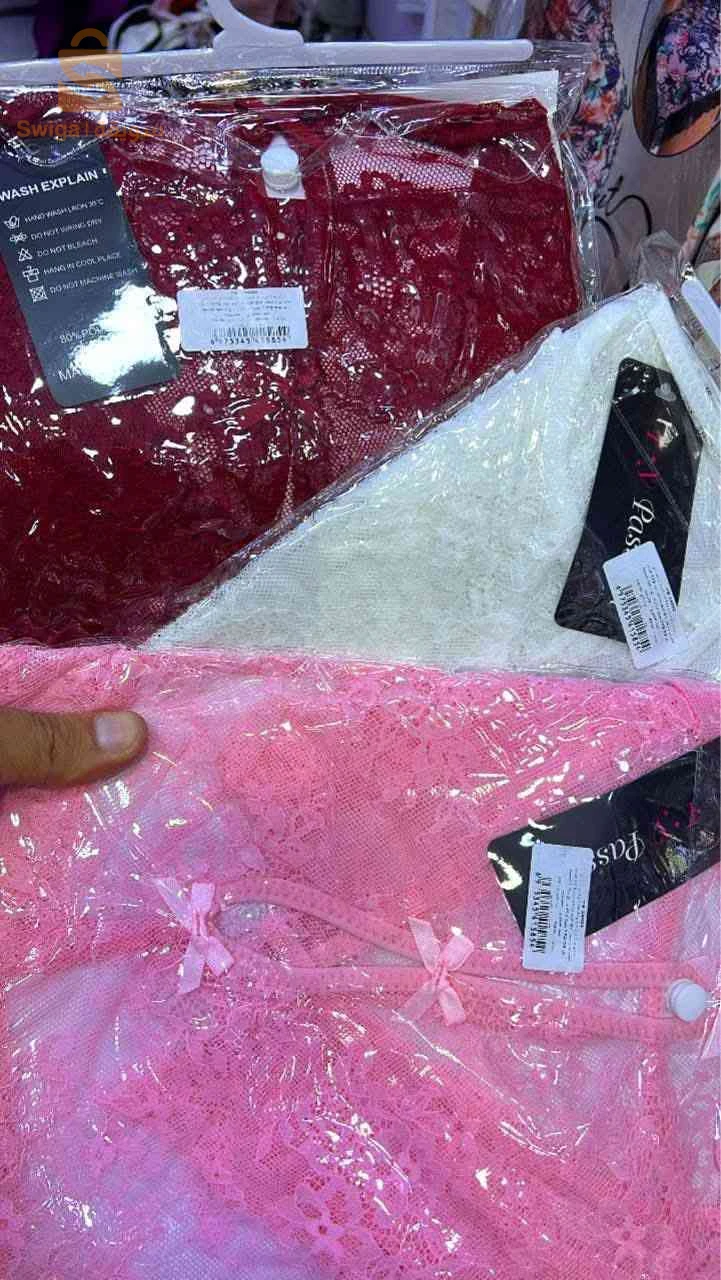 ملابس منزلية وملابس نوم 