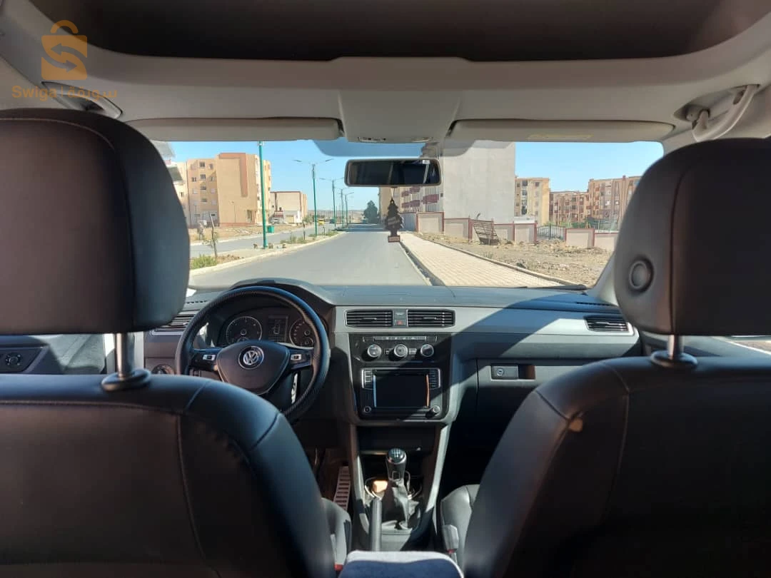فولكس واجن Caddy 2019 26 المدية