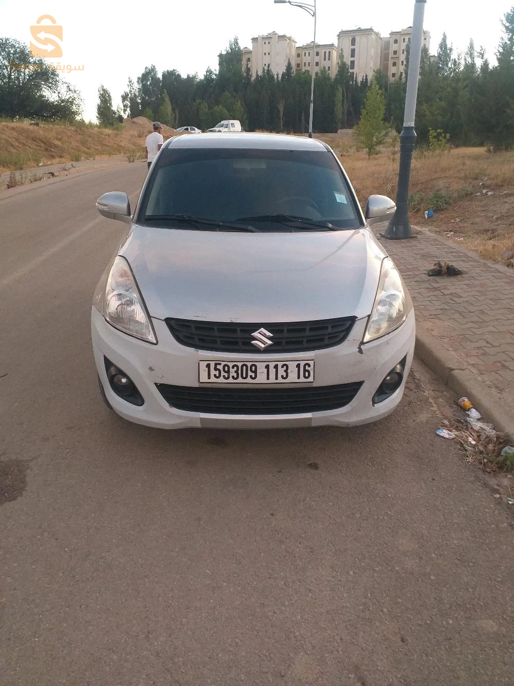Suzuki Swift 2013 2 CHLEF