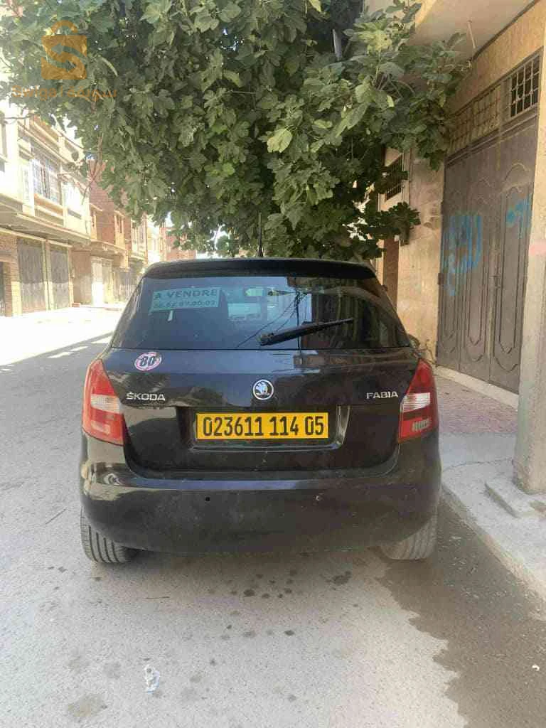 سكودا Fabia 2014 5 باتنة