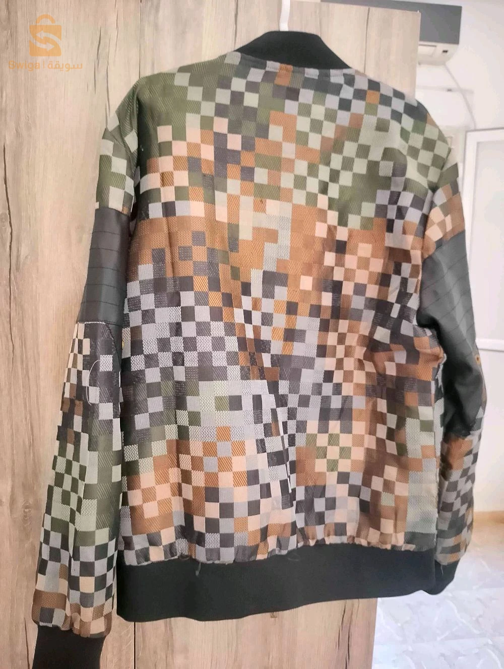 Costumes, manteaux et vestes 