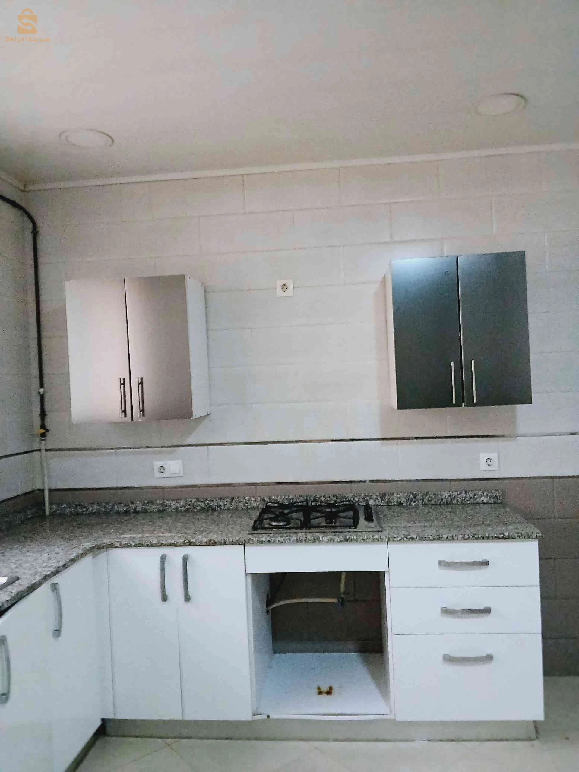 كراء شقق سكنية عدد الغرف3 16 الجزائر