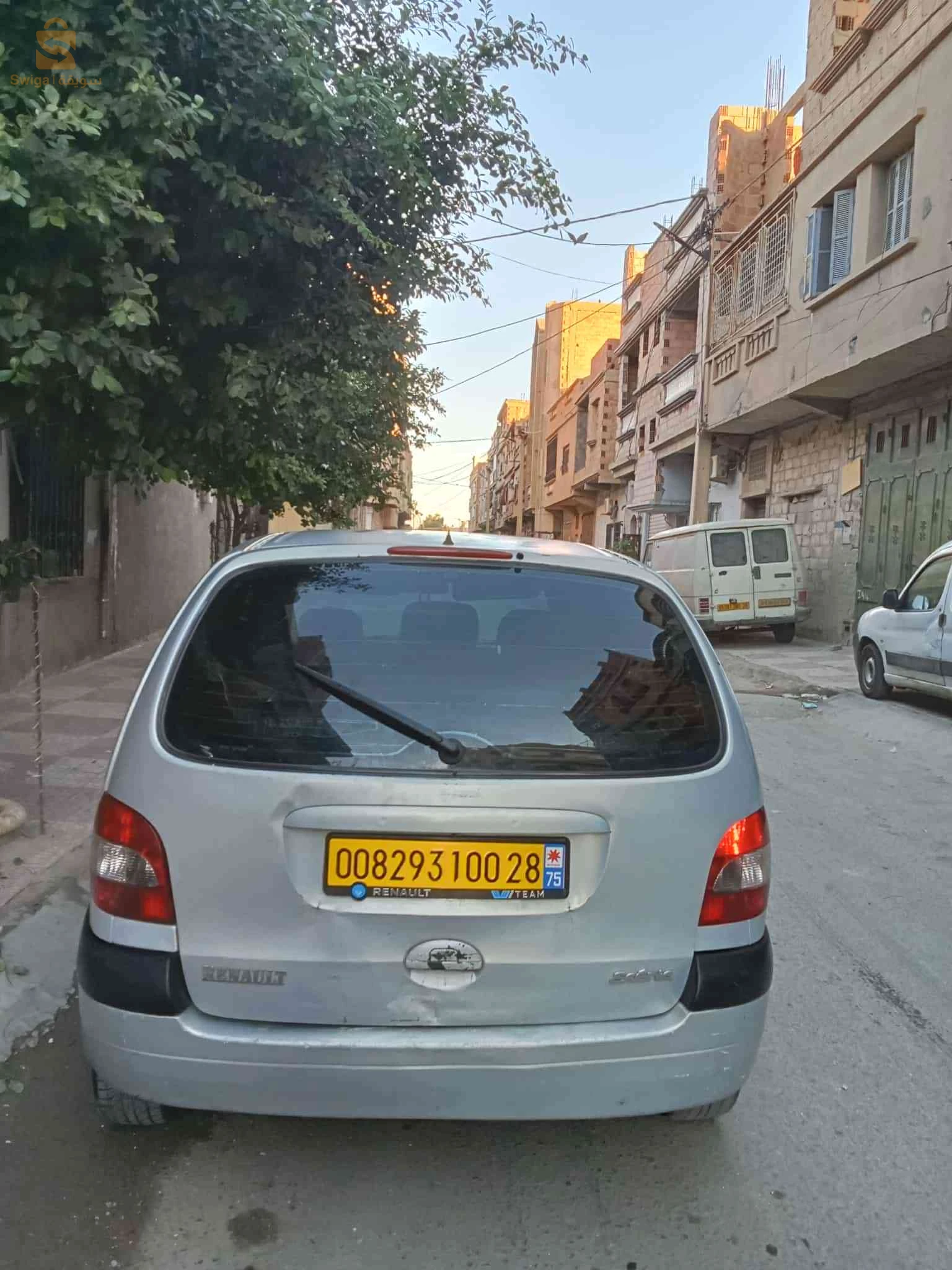 رينو Scenic 2000 28 المسيلة