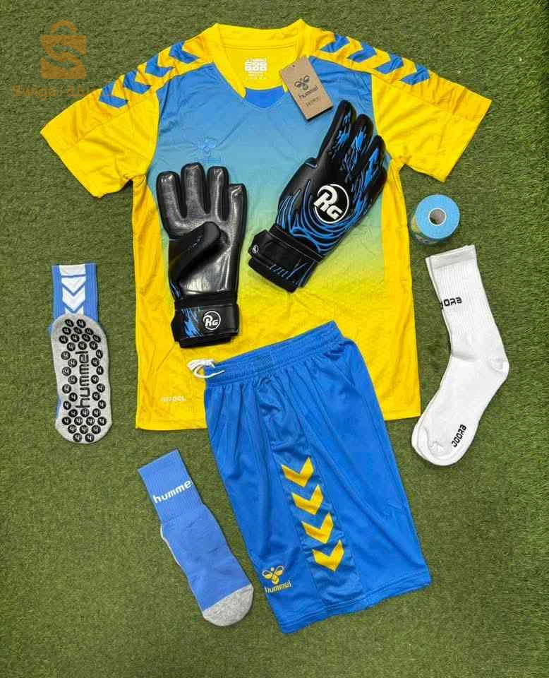 Sports Clothes & Shoes 