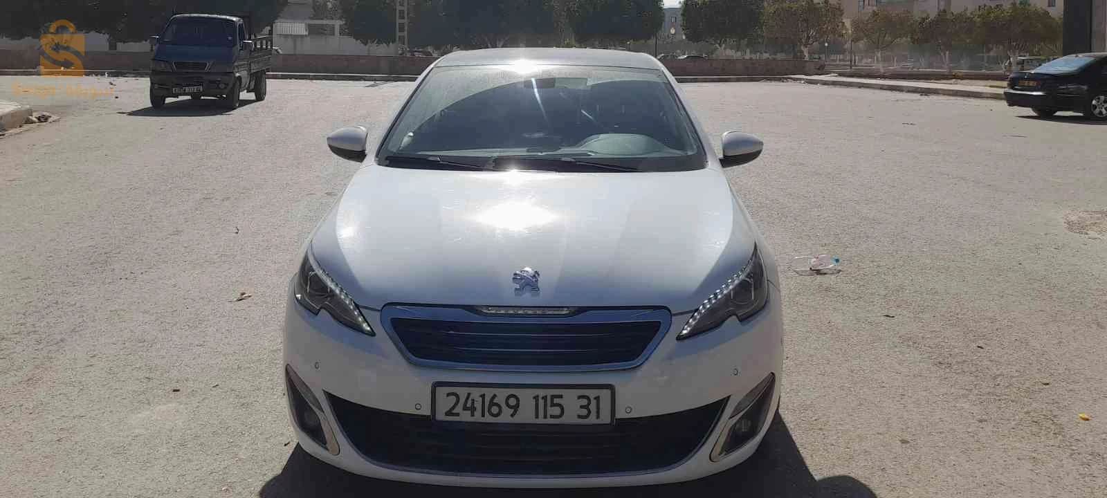 بيجو 308 2015 2 شلف