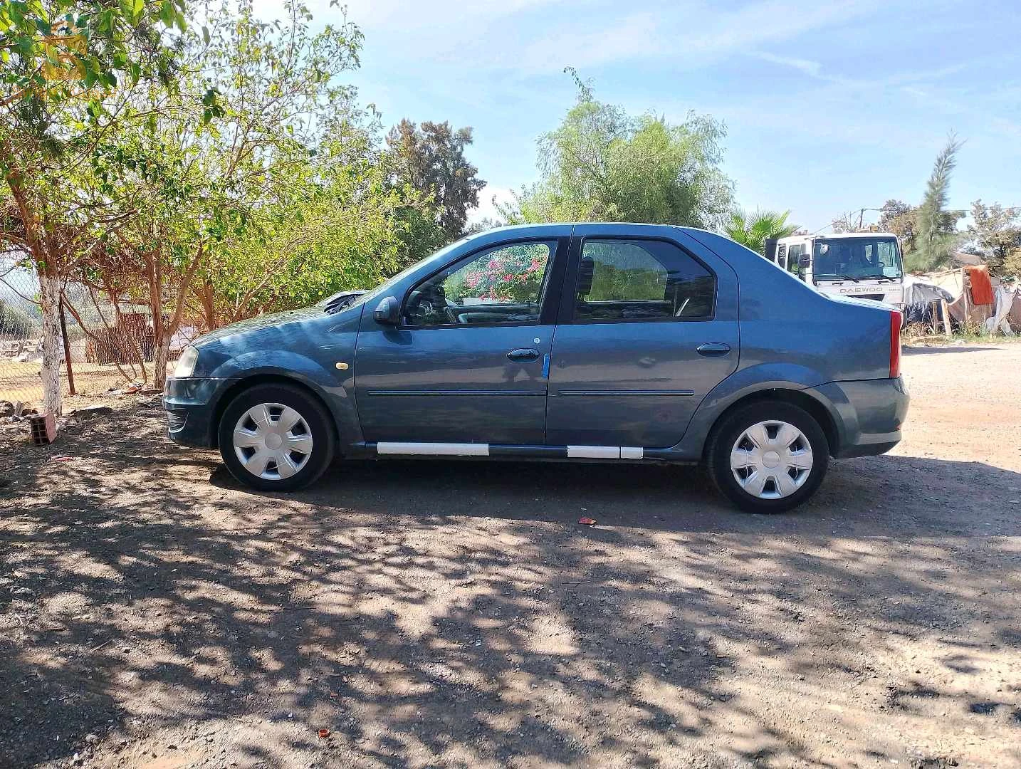 Dacia Logan 2011 16 ALGER