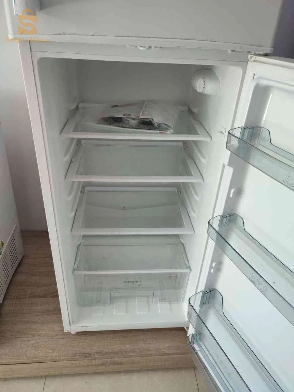 الثلاجات والمجمدات 